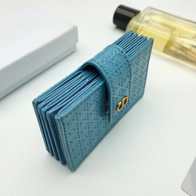 CARD HOLDER WALLET EMBOSSED COWHIDE LIGHT BLUE