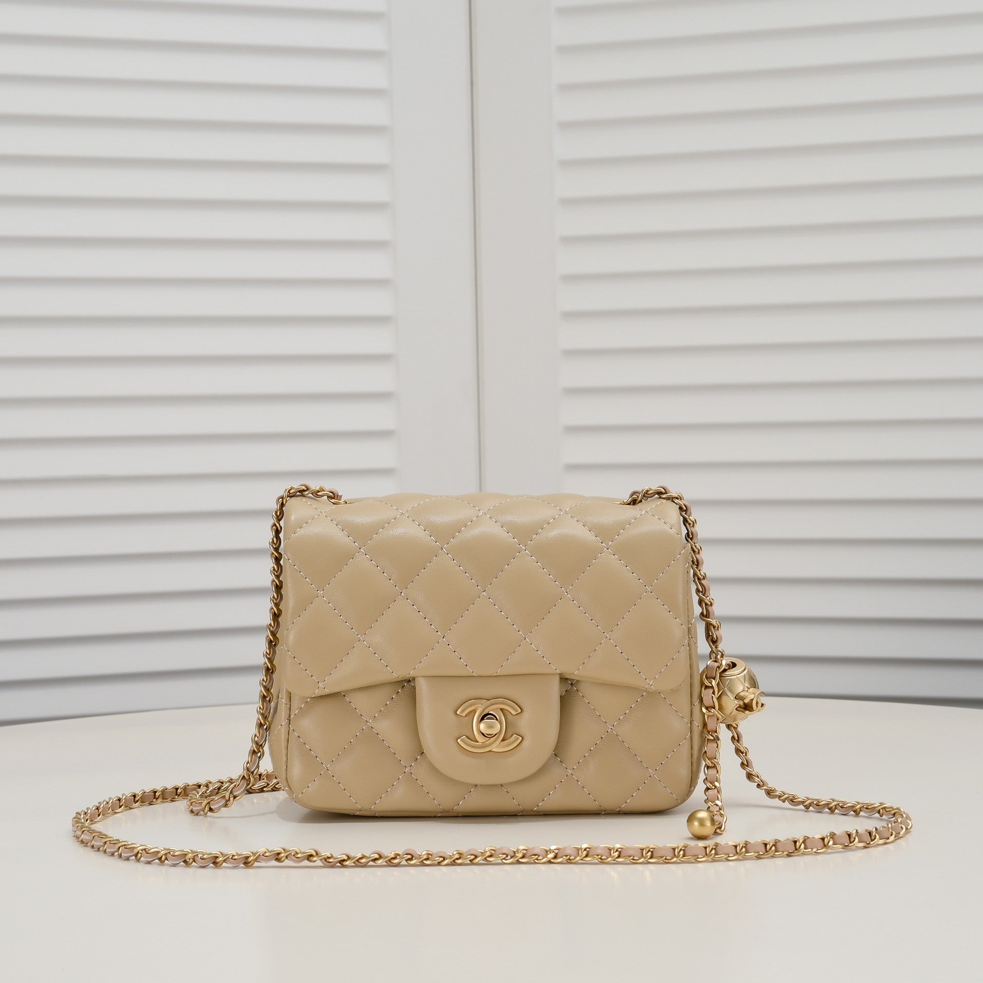 SMALL FLAP BAG 17CM 1786 PALE BROWN GOLD