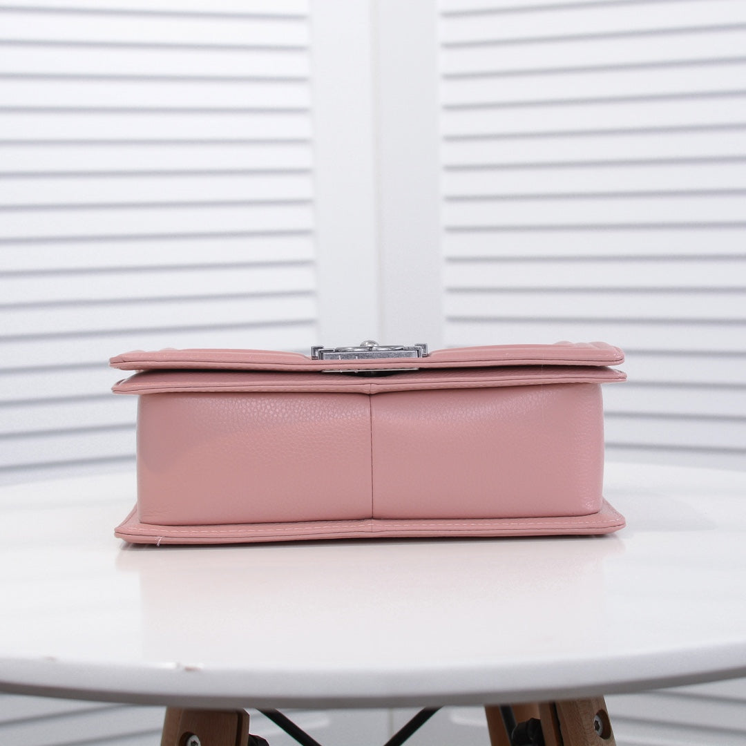CAVIAR BOY BAG MEDIUM 67086 PINK