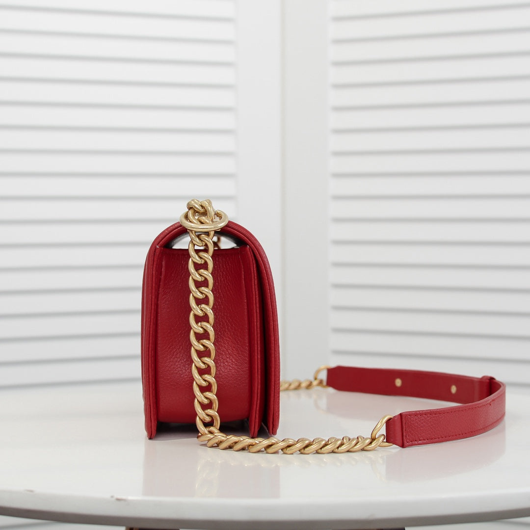 CAVIAR BOY BAG MEDIUM 67086 RED