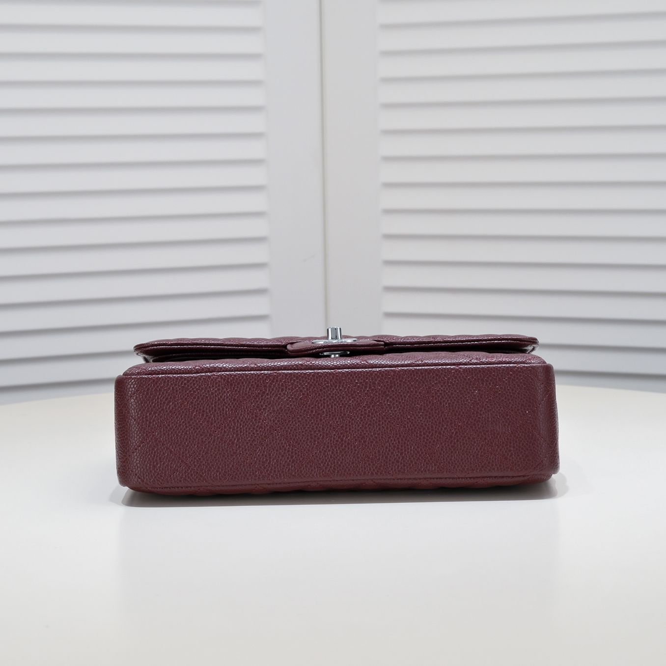 CF2.55 CAVIAR 26CM 1112 PLUM RED