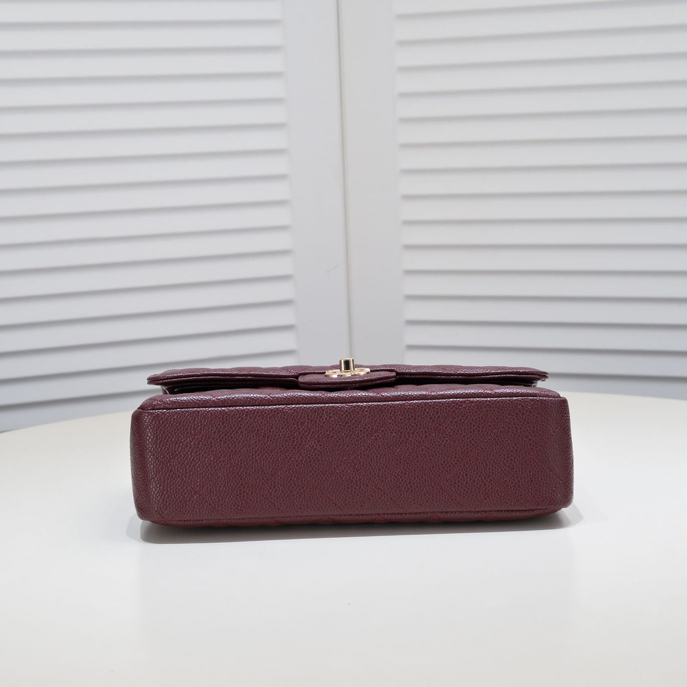 CF2.55 CAVIAR 26CM 1112 PLUM RED