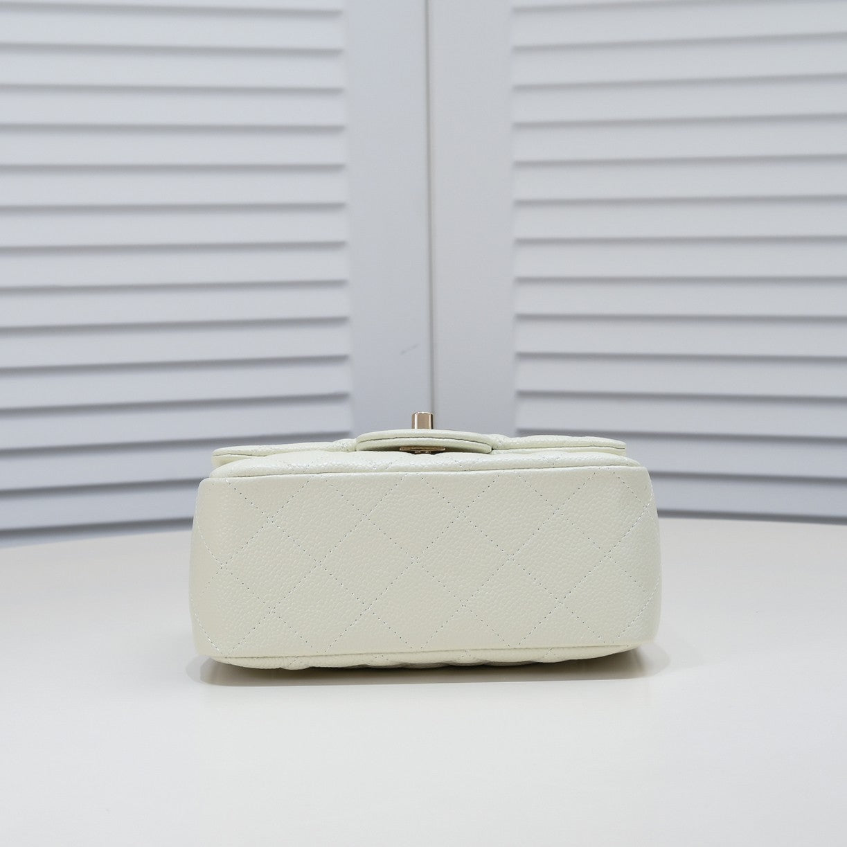 MINI CAVIAR 17CM 1115 CREAM WHITE