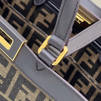 FENDI TOTE 41 BAG IN BROWN MIX BLACK MONOGRAM CANVAS GOLD HARDWARE