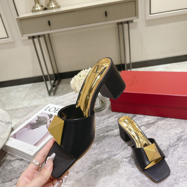 ONE STUD HEELED MULE 60 MM IN BLACK CALFSKIN