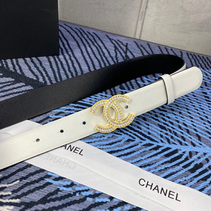 CHANEL 25S BELT 30 MM IN WHITE CALFSKIN WITH GOLD HARDWARE 615098