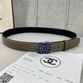CC 30MM BELT IN MOCHA BROWN GRAINED CALFSKIN WITH NAVY BLUE LOGO