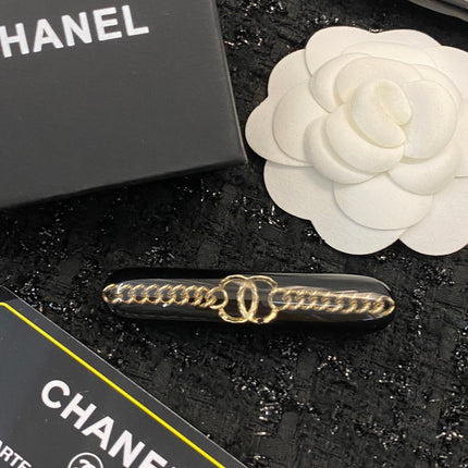 CHANEL 26S DOUBLE C LOGO CHAIN BAR HAIR CLIP IN BLACK RESIN & GOLD METAL 629928