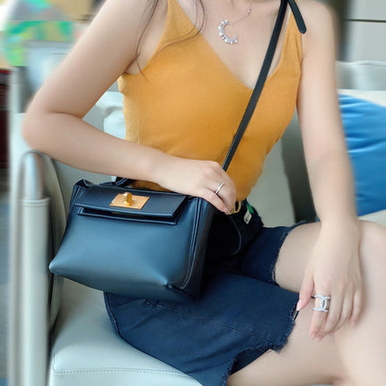 MINI 24/24 21CM IN BLACK EVERCOLOR CALFSKIN GOLD KELLY BUCKLE