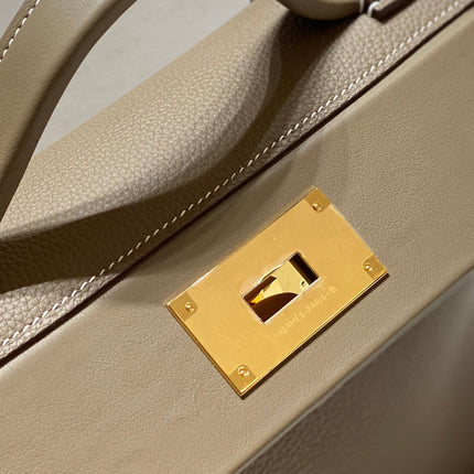 HM 26S 24/24 29CM IN BROWN EVERCOLOR CALFSKIN GOLD KELLY BUCKLE