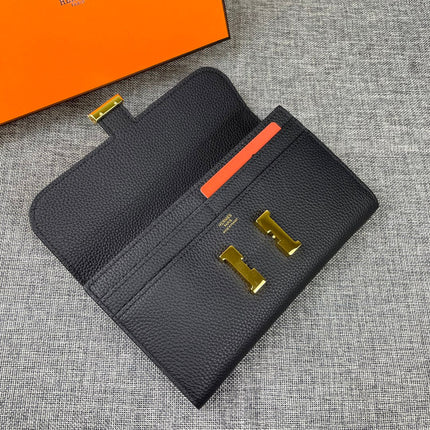 HM CLUTCH CONSTANCE 22 BLACK CALFSKIN GOLD HARDWARE