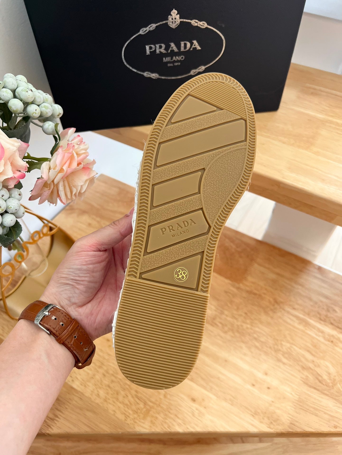 PRADA 26S EMBROIDERED LOGO ESPADRILLE FLATS IN GREEN MESH AND CALFSKIN