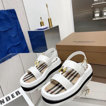 BURBERRY 26S STRAP SANDALS IN WHITE AND BEIGE CALFSKIN