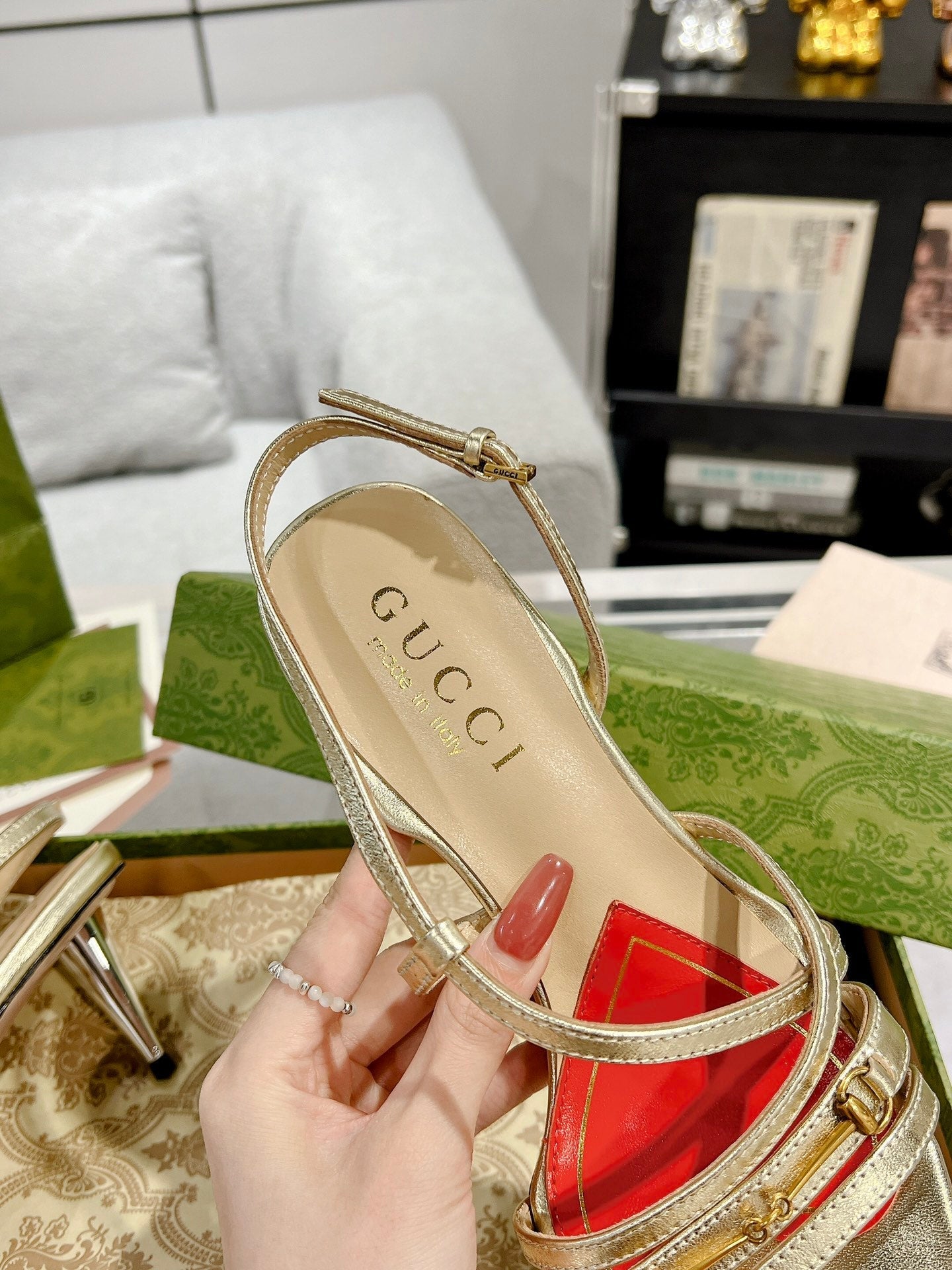 GG CLASSIC STRAPPY HEEL SANDAL METALLIC GOLD CALFSKIN