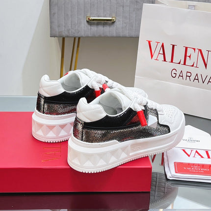 VALENTINO 25S GARAVANI ONE STUD XL PLATFORM SNEAKERS IN WHITE MIX METALLIC LAMBSKIN