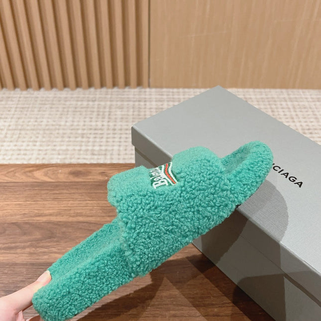 FURRY SLIDES IN TURQUOISE CURLY SHEARLING