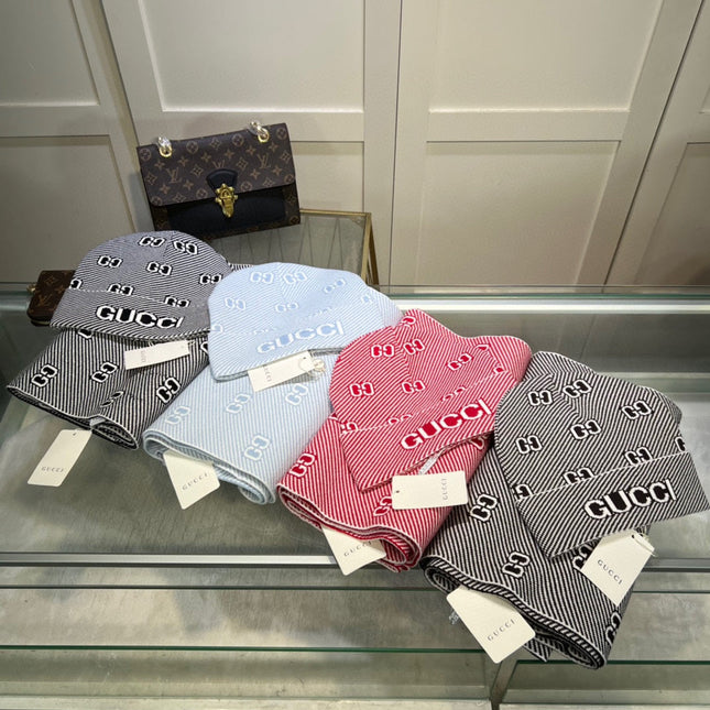 SET SCARF AND HAT IN PUNCH PINK MIX WHITE WOOL AND CASHMERE 946332