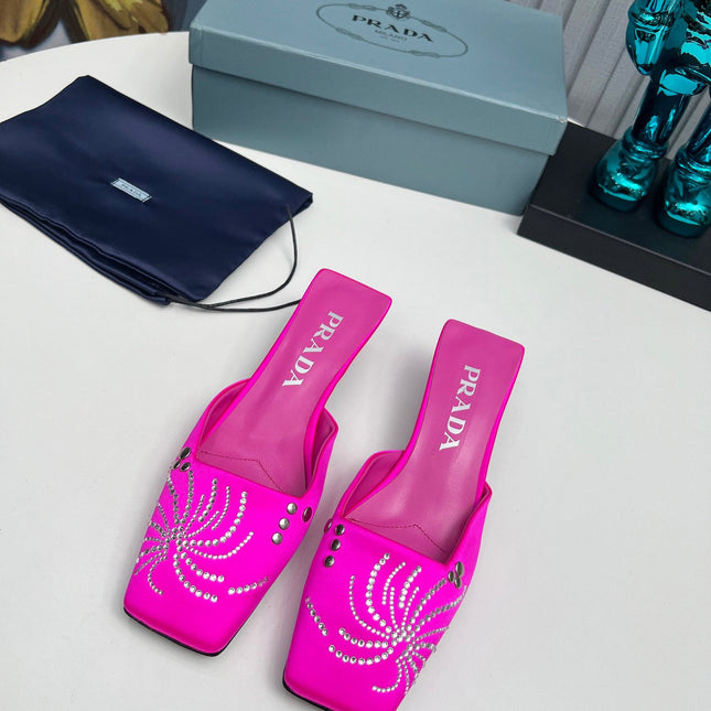 PRADA 26S MULE 40MM IN FUCHSIA PINK SATIN CRYSTAL EMBELLISHED