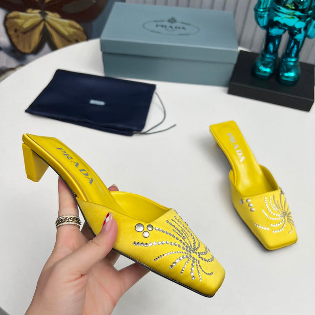 PRADA 26S MULE 40MM IN YELLOW SATIN CRYSTAL EMBELLISHED