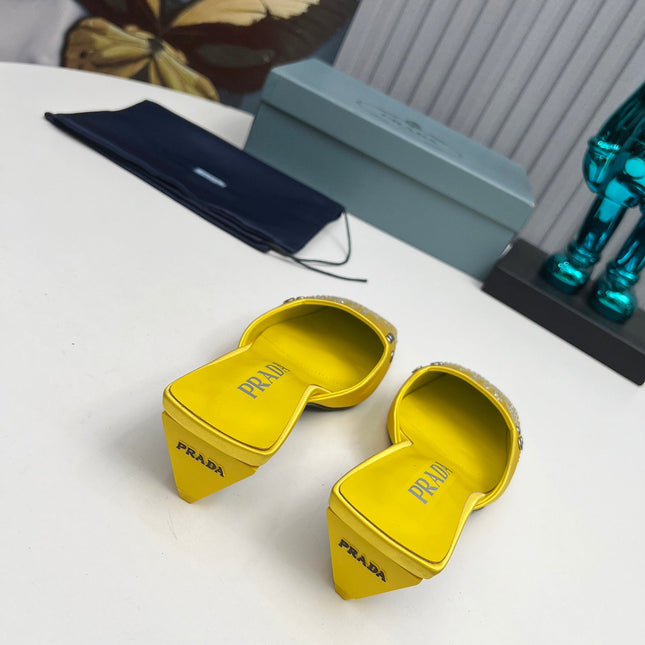 PRADA 26S MULE 40MM IN YELLOW SATIN CRYSTAL EMBELLISHED