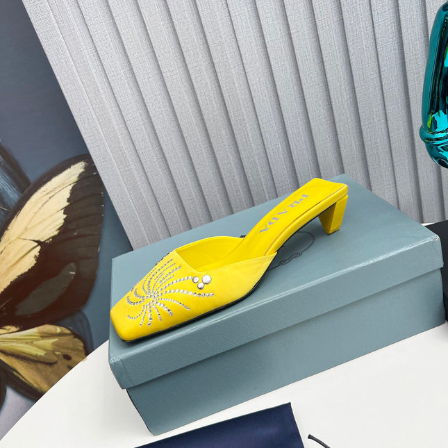 PRADA 26S MULE 40MM IN YELLOW SATIN CRYSTAL EMBELLISHED