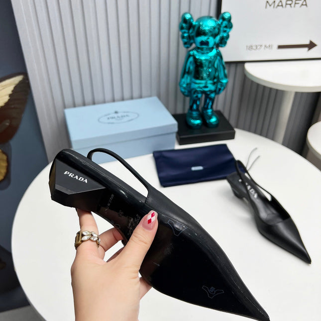 PRADA 26S POINTED TOE SLINGBACK 40MM IN BLACK CALFSKIN