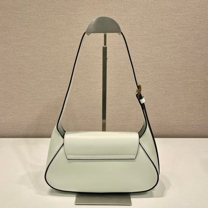FLAP BAG 25 IN WHITE SMOOTH CALFSKIN TRIANGLE LOGO
