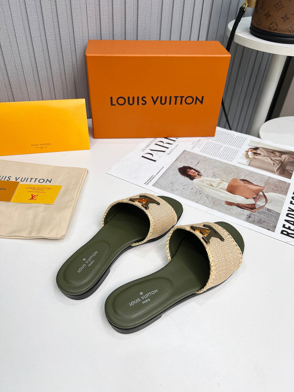 LV 26S FLAT SLIDES IN MOSS GREEN CALFSKIN AND BEIGE RAFFIA