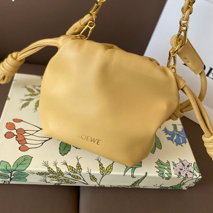 LOE MINI 18 FLAMENCO PURSE IN SAHARA NAPPA LAMBSKIN