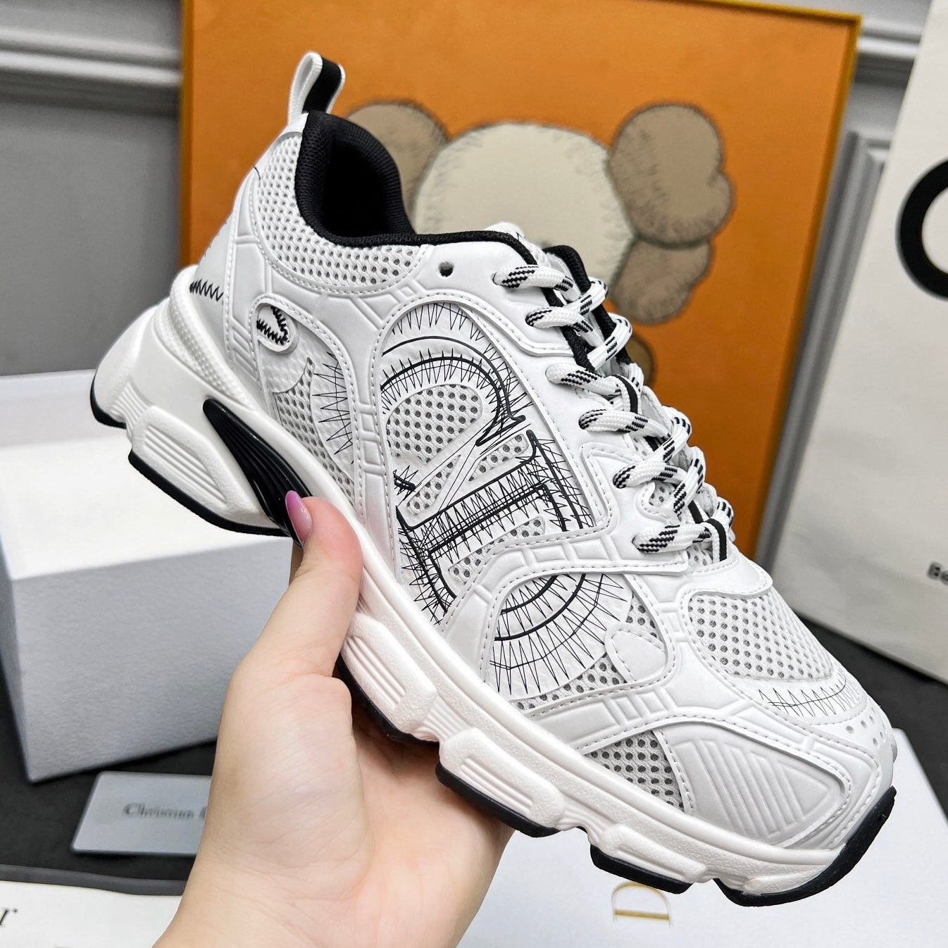 CD CHRONO SNEAKERS IN WHITE AND BLACK MESH