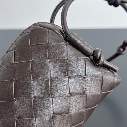 CONCERT POUCH 18 IN FONDANT LAMBSKIN