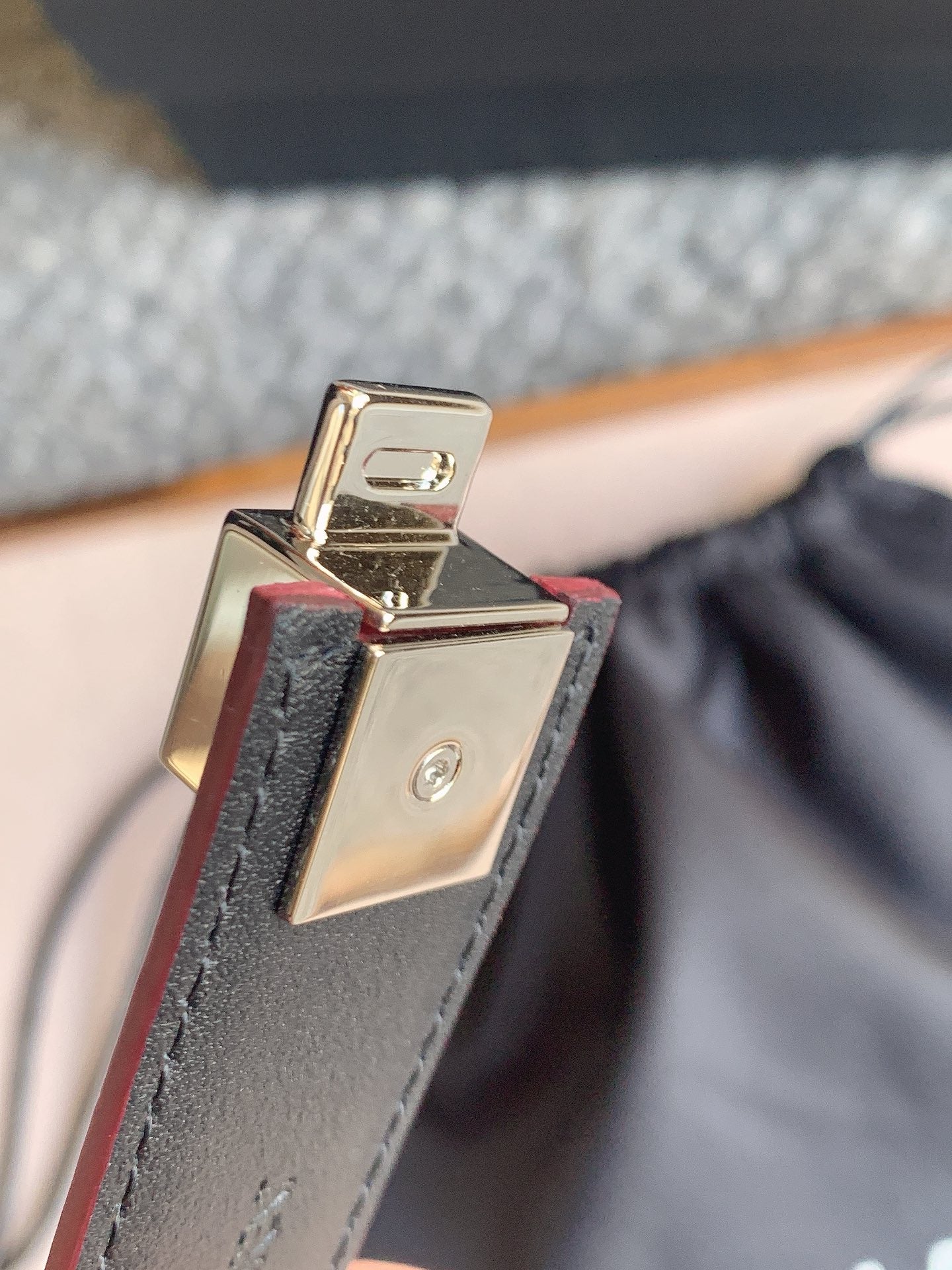YSL 25S BELT 24 MM IN DARK RED CALFSKIN STYLE 4 529683