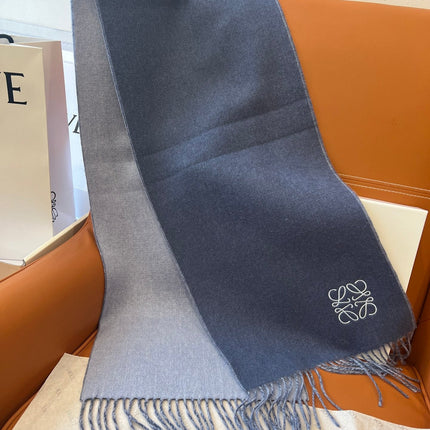 LOEWE 26S SCARF 180 IN CASHMERE WOOL 863832