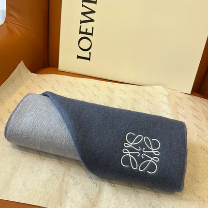 LOEWE 26S SCARF 180 IN CASHMERE WOOL 863832