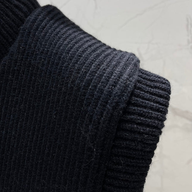 HERMES 25S SLEEVELESS KNIT VEST 230