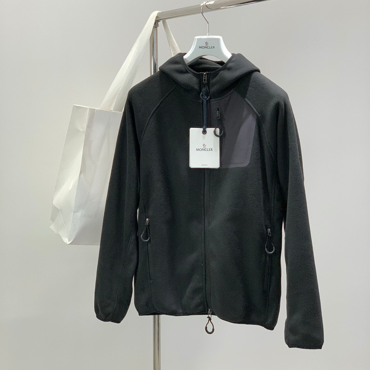 MONCLER 25S HOODED SWEATSHIRT 446