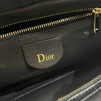 DIOR 26S CANNAGE GRANVILLE 34 IN BLACK CALFSKIN
