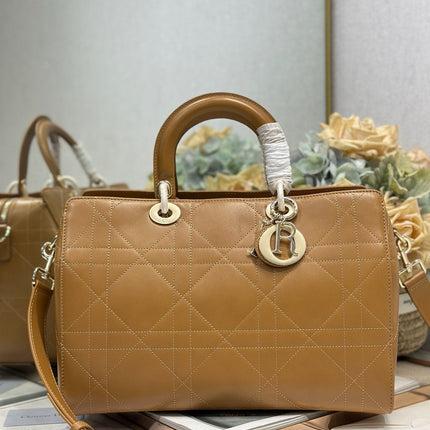 DIOR 26S CANNAGE GRANVILLE BAG 34 IN LIGHT BROWN CALFSKIN