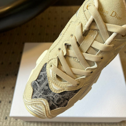 DIOR 26S VIBE SNEAKER 55MM IN DARK GRAY DIOR OBLIQUE LUSENTI EMBROIDERED COTTON AND BEIGE SUEDE