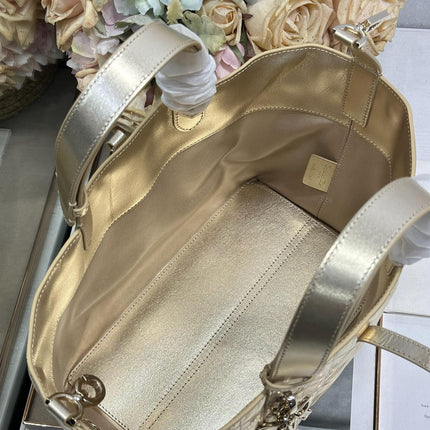 DIOR 26S TOUJOURS BAG 28 IN GOLD CALFSKIN