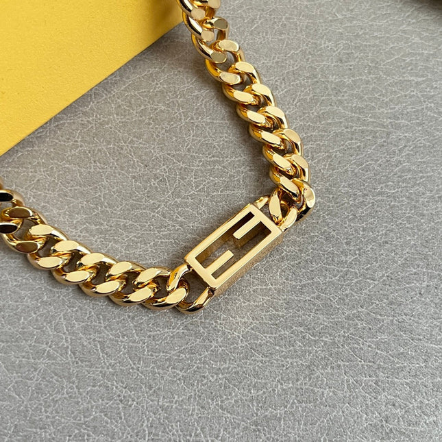FENDI 26S CHAIN NECKLACE IN GOLD TONE METAL 626833