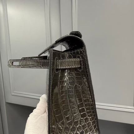 HM KELLY MINI 22 IN BROWN AMERICAN ALLIGATOR SILVER BUCKLE