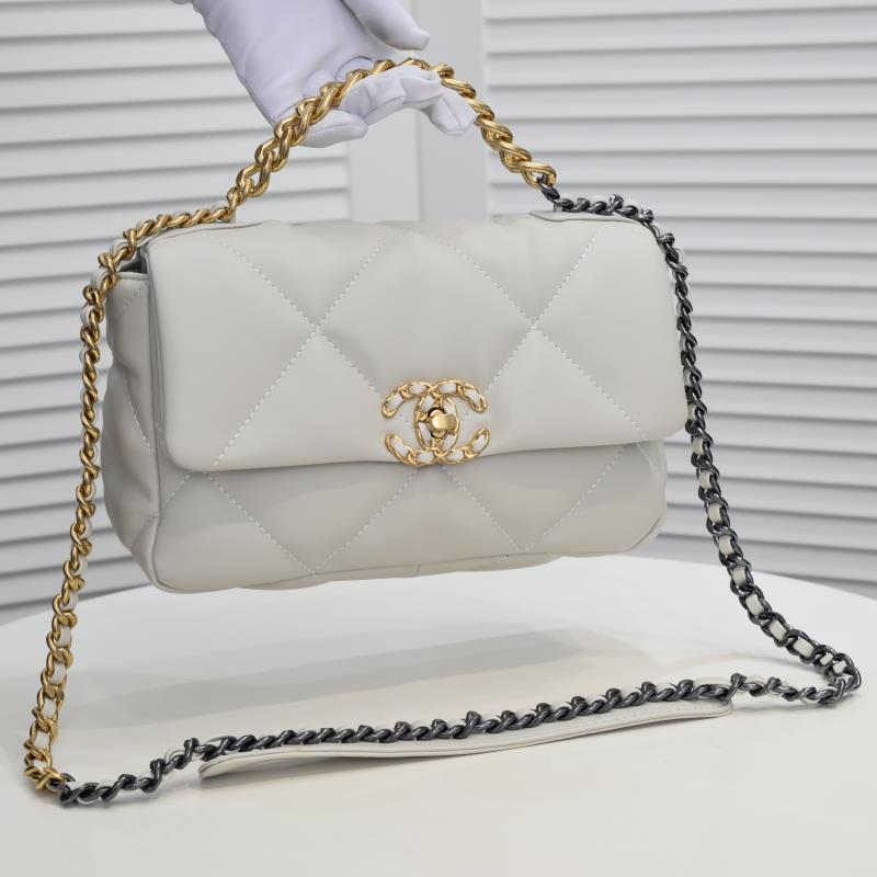 19 FLAP BAG 26CM 9010 CREAM WHITE