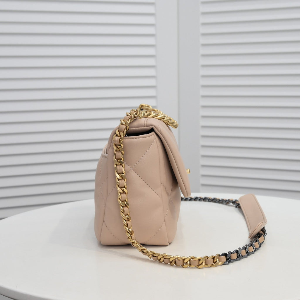 19 FLAP BAG 26CM 9010 LIGHT PINK