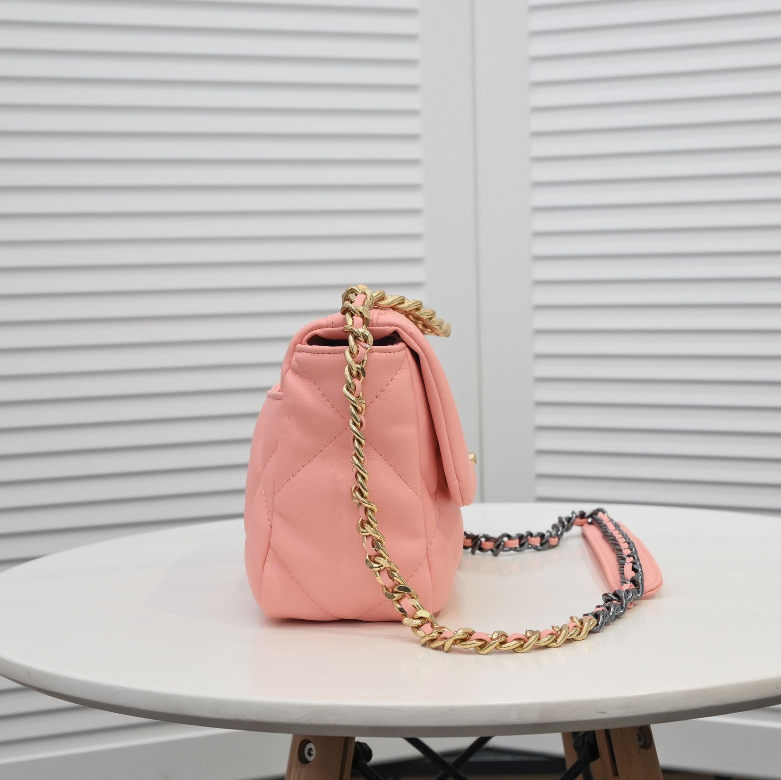 19 FLAP BAG 26CM 9010 ORANGE