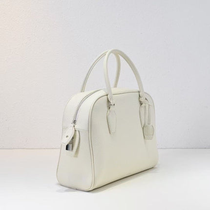 THE ROW INDIA TOTE BAG 32 IN CREAM CALFSKIN