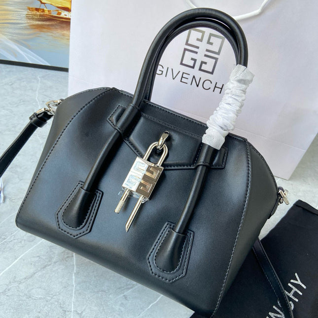 MINI 27 ANTIGONA LOCK BAG IN BLACK LAMBSKIN