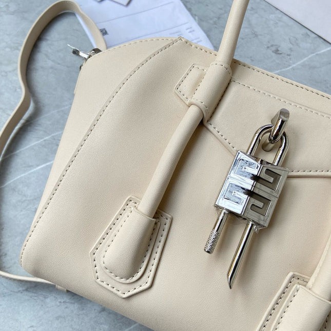 MINI 27 ANTIGONA LOCK BAG IN BEIGE LAMBSKIN