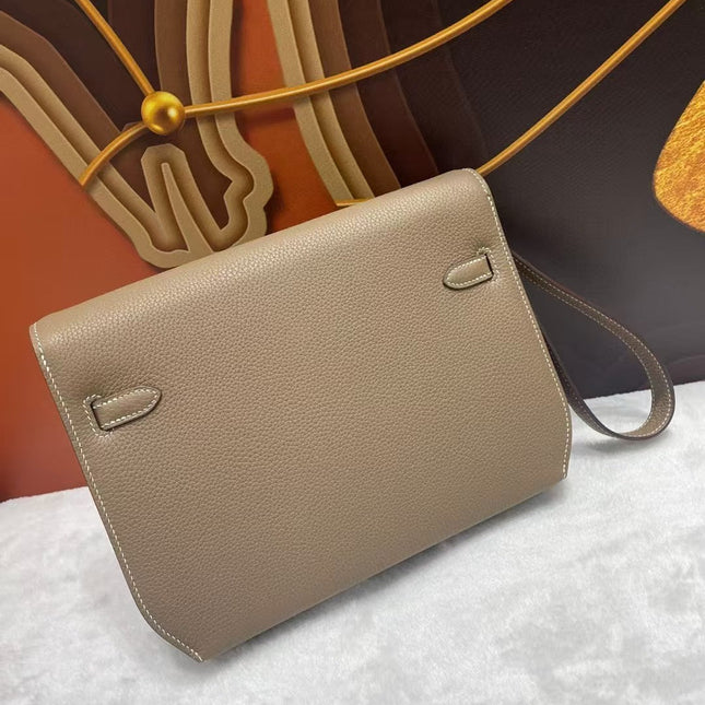 KELLY POCHETTE BAG 25 IN BROWN EPSOM LEATHER WITH PALLADIUM HARDWARE
