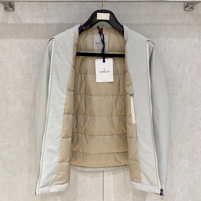 MONCLER BLACK PUFFER JACKET STYLE 2426